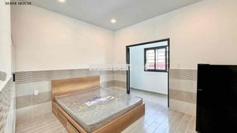 TRỐNG LẠI 2 PHÒNG NGỦ CAO CẤP - TÁCH BẾP RIÊNG BIỆT,NGAY CHỢ TÂN HƯƠNG