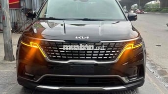 Kia Carnival Signature Đen 40000 km
