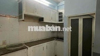 Pass hợp đồng thuê nhà nguyên căn 3PN, 3WC, quận 1