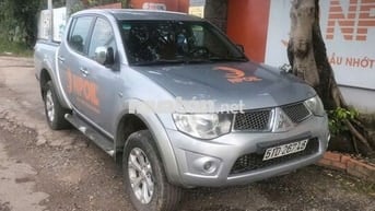 Mitsubishi Triton 2014 Cabin đôi