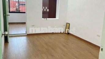 cho thuê căn hộ khép kín phố Tôn Thất Tùng