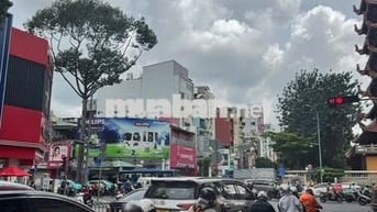 Cho thuê Góc 2MT Lê Hồng phong và 3/2, 5x10m, 1 trệt 3 lầu, 43tr