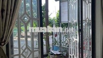 Cho thuê nhà mặt tiền kênh Tham lương phường 15 Quận Tân Bình