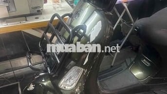 Piaggio Vespa LX Xanh rêu