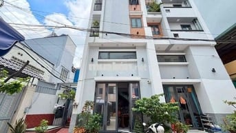 LÊ QUANG ĐỊNH - HẺM Ô TÔ 10 MÉT - 5 TẦNG - 65M2 ĐẤT SỬ DỤNG - 9.x Tỷ.