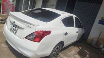 Nissan Sunny 2018 Trắng