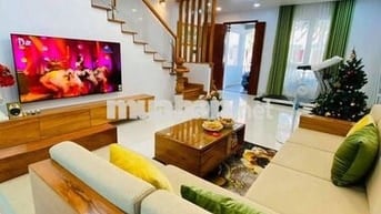 Cho thuê nhà phố Eco Xuân giá rẻ 12tr - 15tr/tháng. 3PN 3WC 5x20 1T 1L