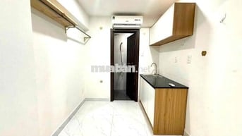 🏡Cho thuê phòng giá tốt 3,Xx Tô Hiến Thành Q10 Thang máy hầm xe✅