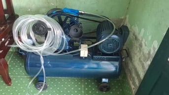 máy nén khí 1.5HP bình 60L máy còn mới  