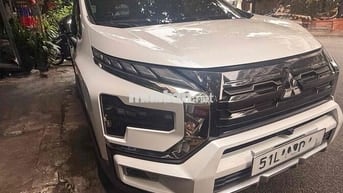Mitsubishi Xpander Cross 2025 1.5AT Trắng 11.000km
