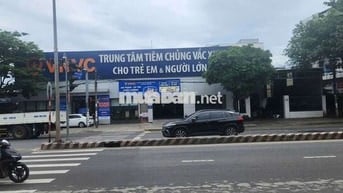 BÁN NHÀ MẶT TIỀN CÁCH MẠNG THÁNG 8