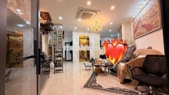 Nhà Nguyên Căn 15 Tr/ Tháng Ngay Nguyễn Lân Gần Bách Kinh Xây
