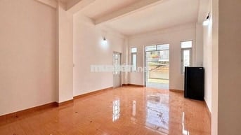 Khai trương - Phòng ban công 35m² - Q8 gần cầu Chà Và Q5
