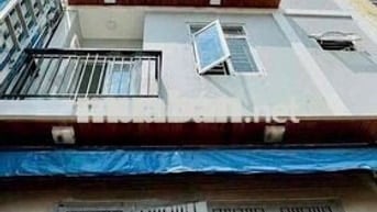 Nhà Mới trệt 3 lầu - 3PN 4VS - đường Cao Bá Nhạ, Quận 1