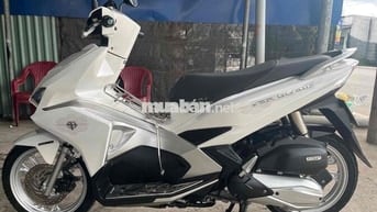 Honda Air Blade 2016