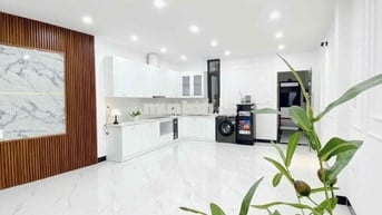 Cho thuê phòng 3 Ngủ 1 Khách  LÊ VĂN LƯƠNG 90m2 - giá rẻ 10,8 triệu