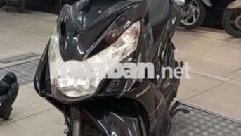 Suzuki Sky driver Tự động màu Đen