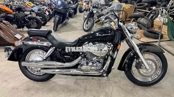 Honda Shadow 750 Aero 2009 bản da trăng