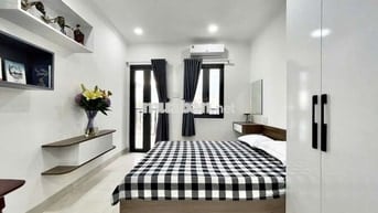 PHÒNG FULL NỘI THẤT GẦN HUTECH - BAN CÔNG THOÁNG - MÁY GIẶT RIÊNG