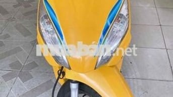 Honda Vision 2013 Vàng