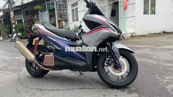 Yamaha NVX 2018 Xám, Đỏ, Xanh