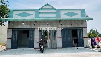 Bán 2 dãy nhà trọ thu nhập 23tr/thág KCN Becamex Chơn Thành