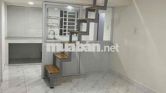 Cho thuê căn hộ Mini , 3 phòng ngủ , gần Công Viên Phần Quang Trung