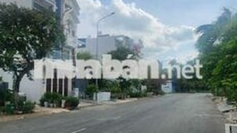 Đất 12,5 tỷ CHỦ GỬI BÁN GẤP LÔ ĐẤT ĐẸP ĐƯỜNG D1  R 20M - PHÚ MỸ QUẬN 7