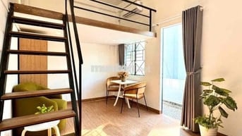 CHDV Ngay Bách Khoa_Duplex_Balcony cửa sổ lớn_Đón nắng_Full Nội Thất