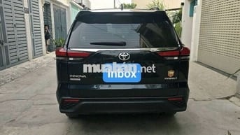 Toyota Innova Cross HEV 2024 Hybrid 40.306 km