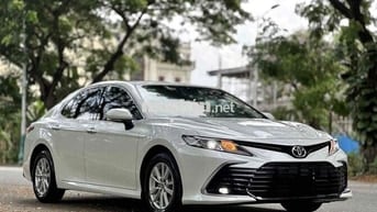 Toyota Camry 2.0G 2021 Trắng Tự động 6 cấp
