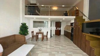 Cho thuê Duplex ban công siêu rộng ngay Hoàng Văn Thụ
