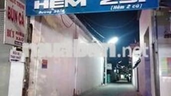 nhà trọ, có gác, cách 250met tới siêu thị Vincom Xuân Khánh.
