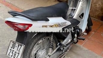 Honda Wave A Trắng bks 30Y7 2587 còn đẹp 8,8tr