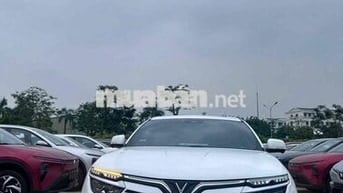 VinFast VF8 Plus 2023 Trắng 53000 km