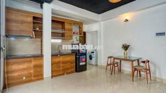 Cho thuê nhà 68 Ngọc Thuỵ 1N1K 50m2