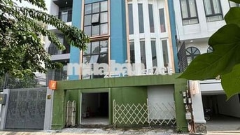 Cho thuê toà nhà toạ lạc tại MT Trần Quý Khoách, vị trí đắc địa khu Tâ