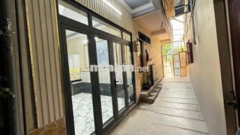 Gởi ACE phí 2%..Chính chủ bán nhà MT đường số 4..Xây 2 lầu kiên cố