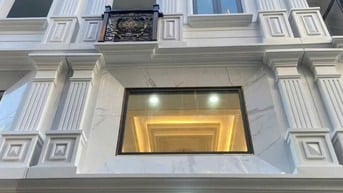 Nhà  MT PHú Định. Ngay góc Võ Văn Kiệt