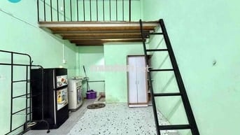 PHÒNG TRỌ GIÁ RẺ - DẮT XE VÔ NHÀ - RỘNG - GÁC CAO - GẦN AEON BÌNH TÂN