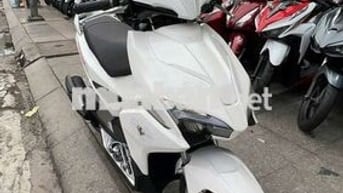 Honda Air Blade FI 2017 Trắng Đã sử dụng