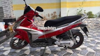 Honda Air Blade 2011 Đỏ còn zin từ đầu tới đuôi