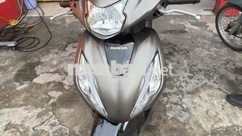 Honda Vision 2025 Xám 2000 km