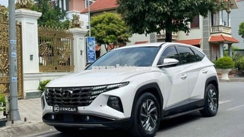 Hyundai Tucson 2023 Diesel Tự động 8 cấp Trắng