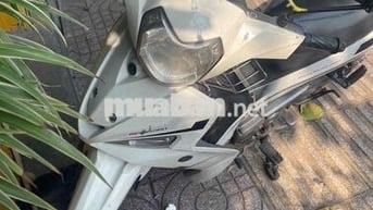 Yamaha Sirius FI Trắng