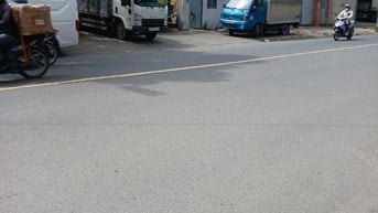 Kho xưởng cho thuê mặt tiền Lê Văn Khương , DT: 1,200m2