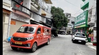 MẶT TIỀN 10M HẺM 181 ÂU DƯƠNG LÂN QUẬN 8 - DT 93M2 3 TẦNG