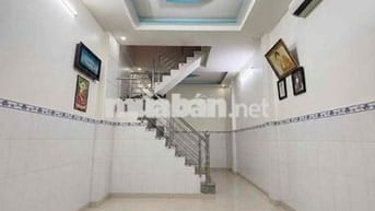 🆘Đường Nhựa Xe hơi 🚗 6m-3 Tầng-4x10-Ngã Tư Bốn Xã-4ty xíu