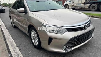 Toyota Camry 2.0 E 2016 Vàng cát 100000 km