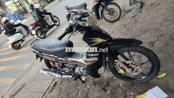 Yamaha Sirius Đen